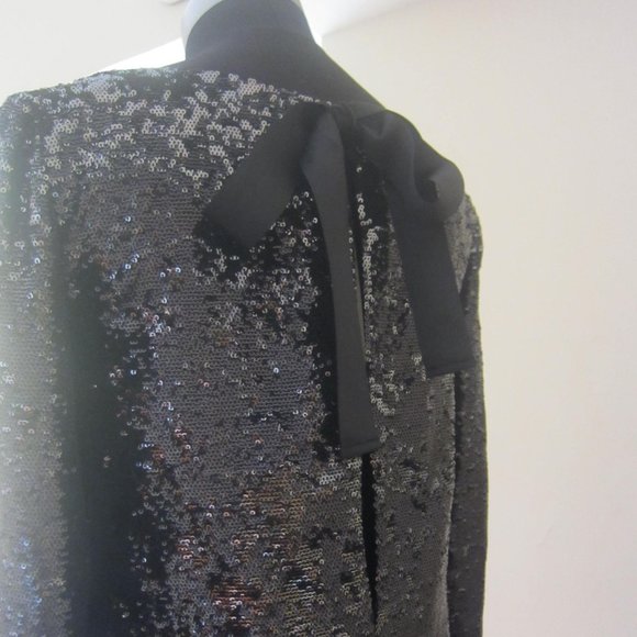 Armani Exchange sequin dress with beautiful sleek open at the back - Picture 3 of 6